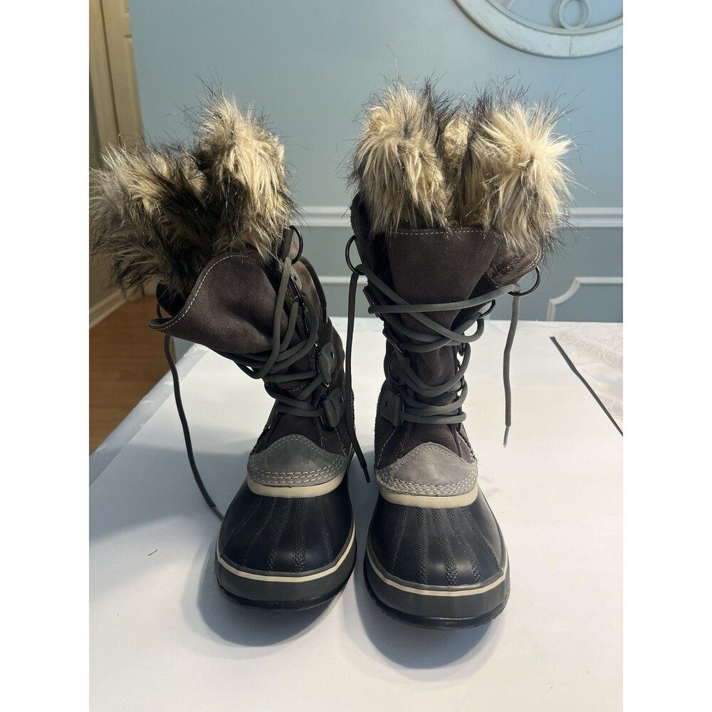 Sorel Joan of Artic Waterproof Faux Fur Grayish Brown Boots Women’s Sz 8
